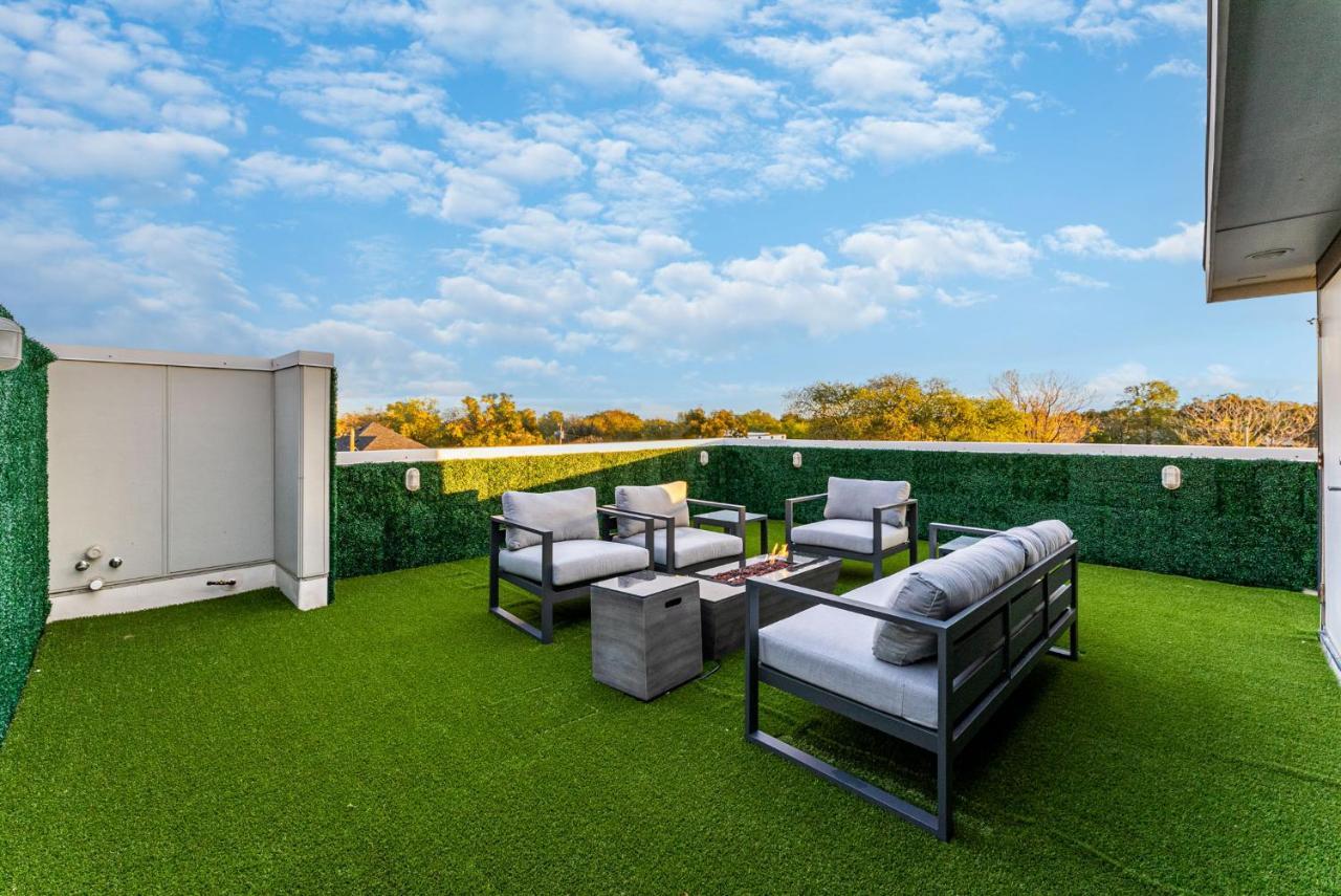 Luxury Home With Rooftop Views Dallas Exterior photo